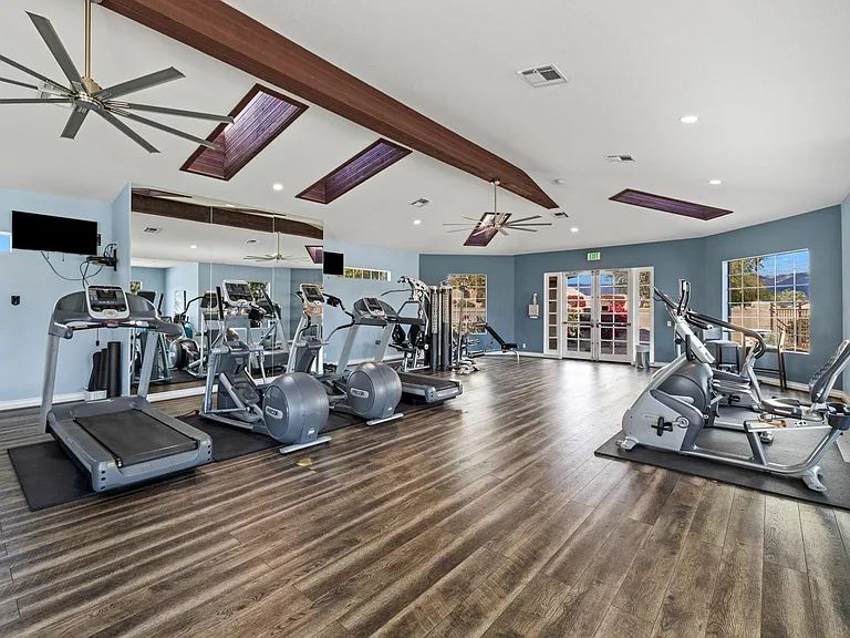 79679 Carmel Valley Ave — Photo 22