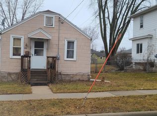 242 N Military Rd, Fond Du Lac, WI 54935