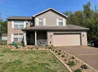 2288 Union Dr, Newburgh, IN 47630