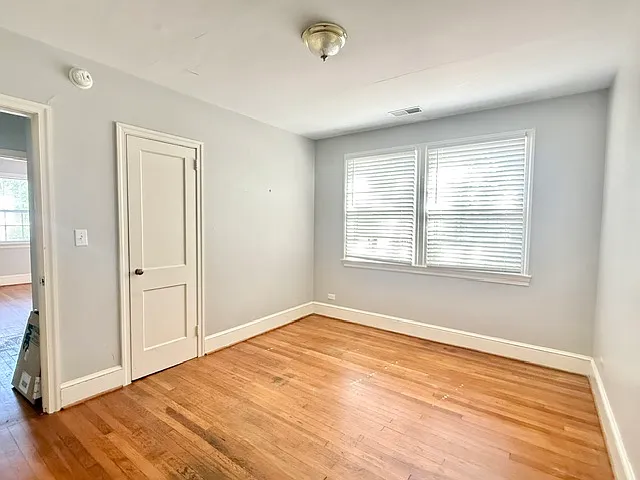 600 W Cedar St — Photo 10