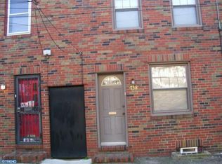 738 Manton St, Philadelphia, PA 19147