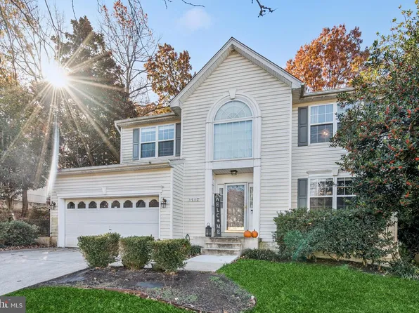1513 Chase Hill Dr, Severn, MD 21144