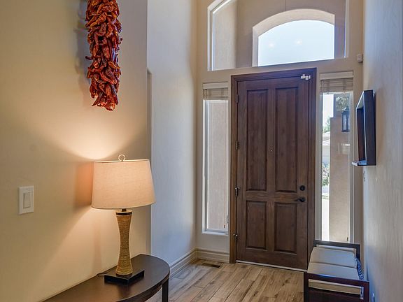 4th image of 12609 Desert Marigold Ln NE