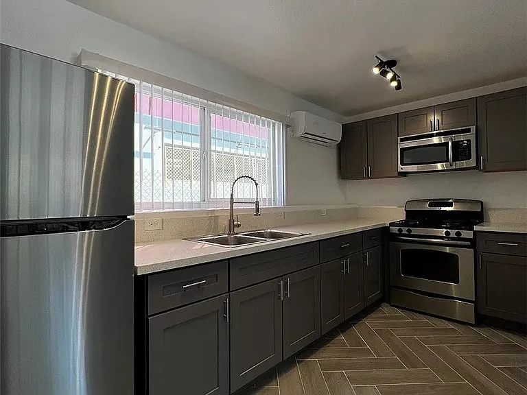 309 W Cincinnati Ave #18 — Photo 5