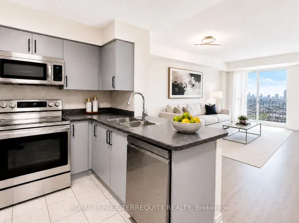 4968 Yonge St #3508, Toronto, ON M2N 7G9