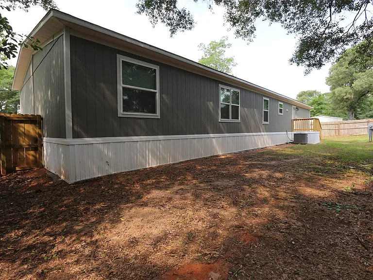 16501 E Emerson Cir — Photo 29