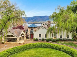 6140 Smith Mountain Rd, Penhook, VA 24137