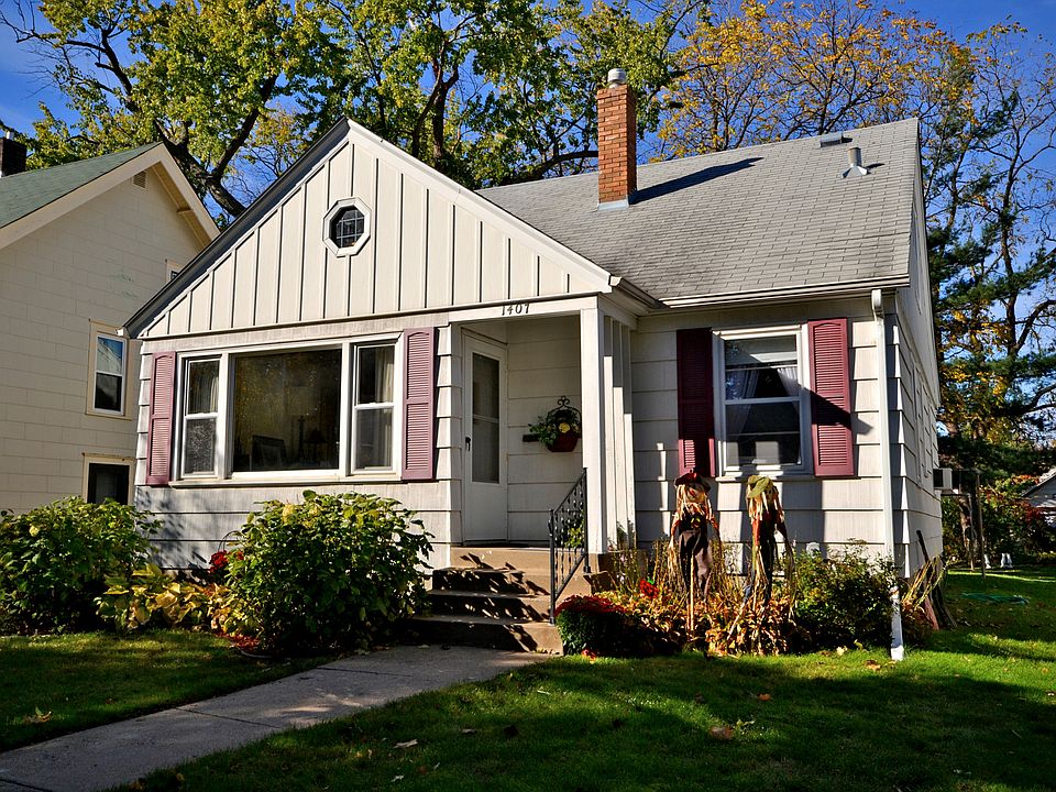 1st image of 1407 McKinley St