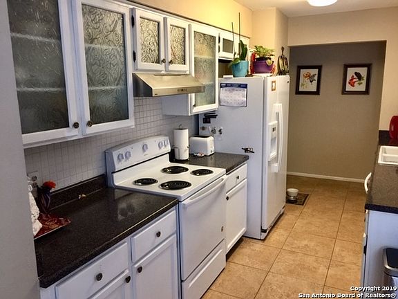 5th image of 5851 Cliffdale Dr