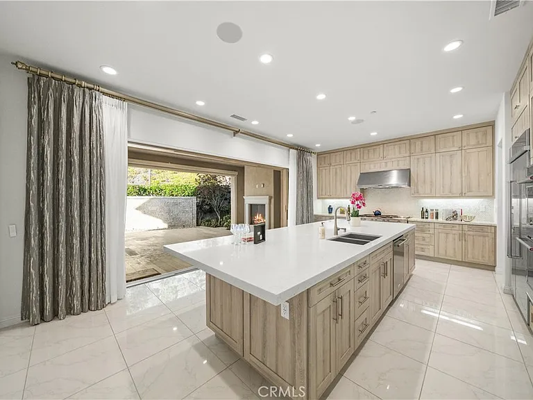 1151 Summit Oak Dr — Photo 16