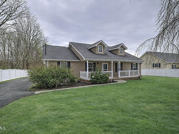 4th image of 673 Sugar Hollow Rd