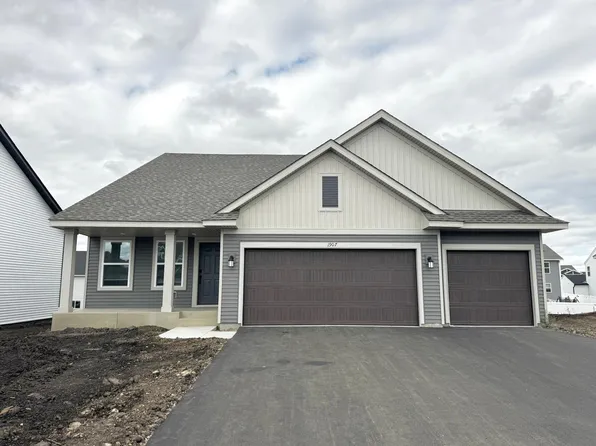 1907 Dogwood Ct, Carver, MN 55315
