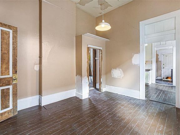 5th image of 1427-29 Saint Anthony St