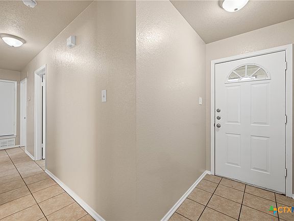 4th image of 2209 Jerome Dr