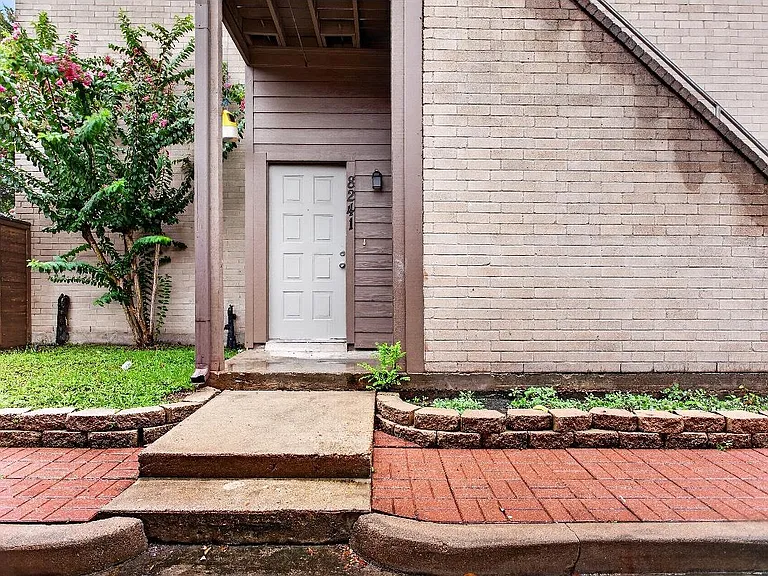 8241 Sands Point Dr #159 — Photo 2