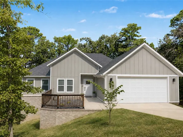 5 N Kinver Ln, Bella Vista, AR 72714