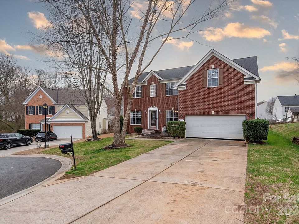1st image of 13207 Ballara Pl