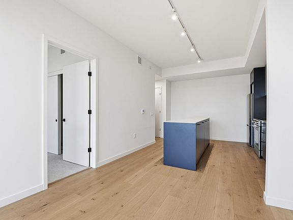 5th image of 395 6th St #405