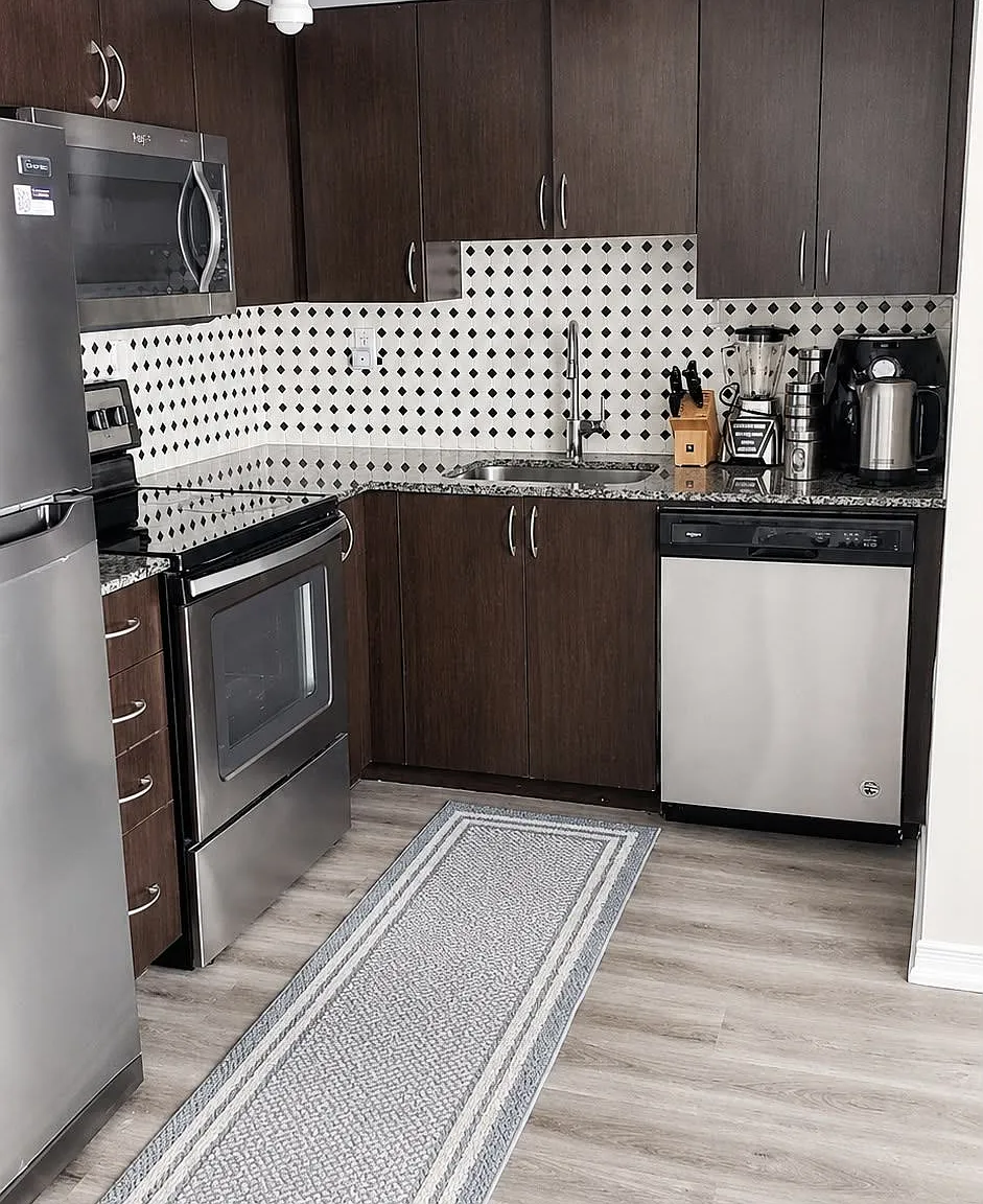 1 bed, $2,200 — Photo 4