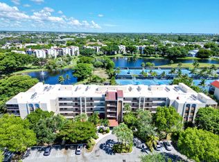 955 Egret Cir APT 402, Delray Beach, FL 33444