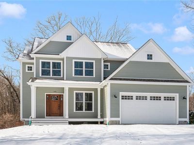 109 Sawdy Pond Ave, Tiverton, RI, 02878