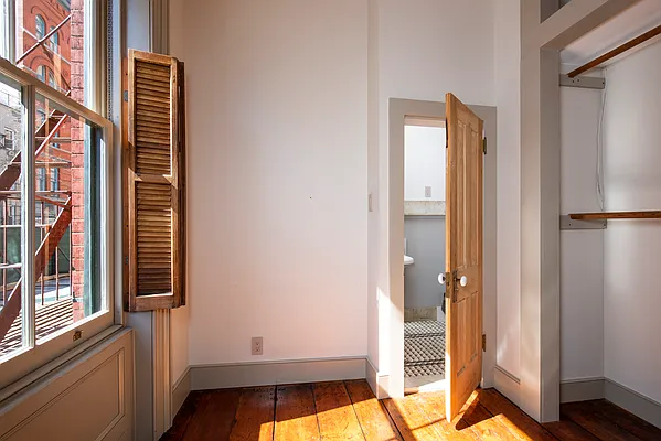 Rented by Douglas Elliman | media 7