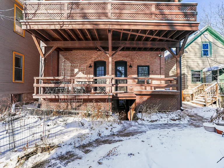 1331 E Dayton St #1 — Photo 35