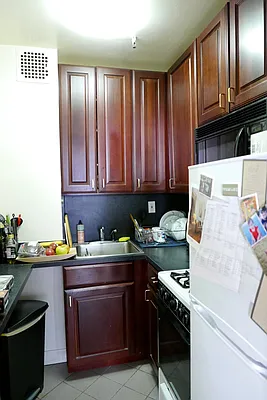 Rented by JK Dansar Corp | media 36