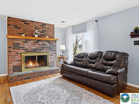 5th image of 727 Highland Ave