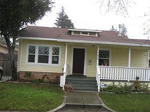 3rd image of 4025 55th St
