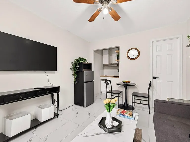 15811 Natchez Brook Ln #B — Photo 1