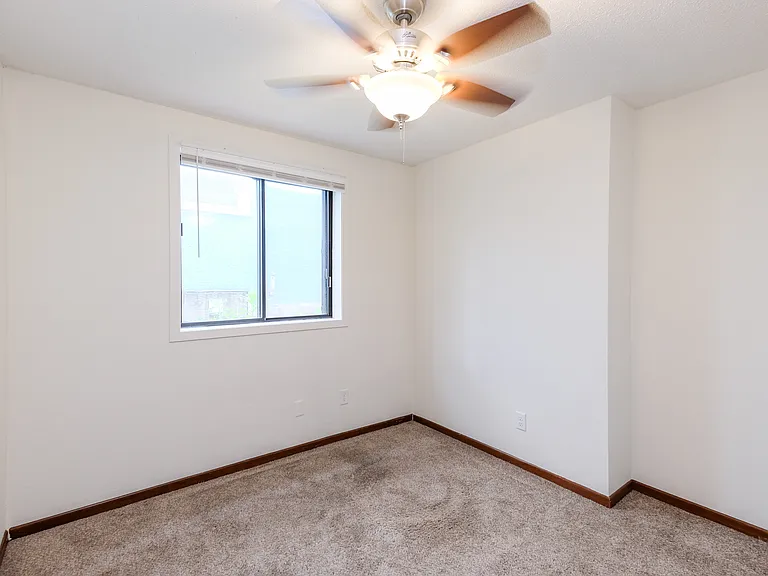 Randolph Avenue | 1743 — Photo 8