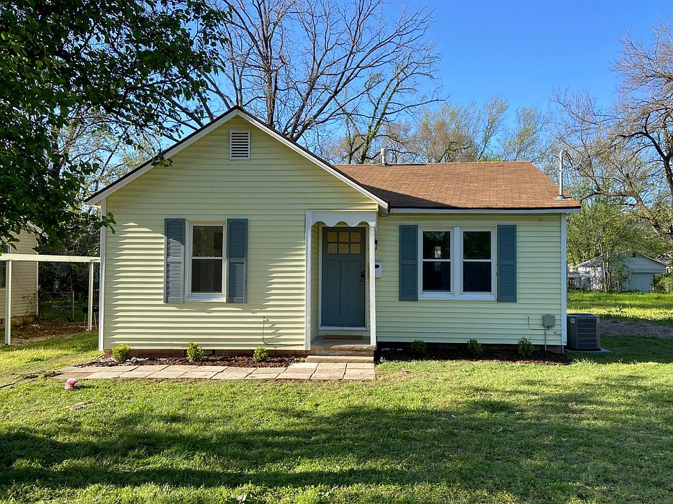 1st image of 308 NW 7th St