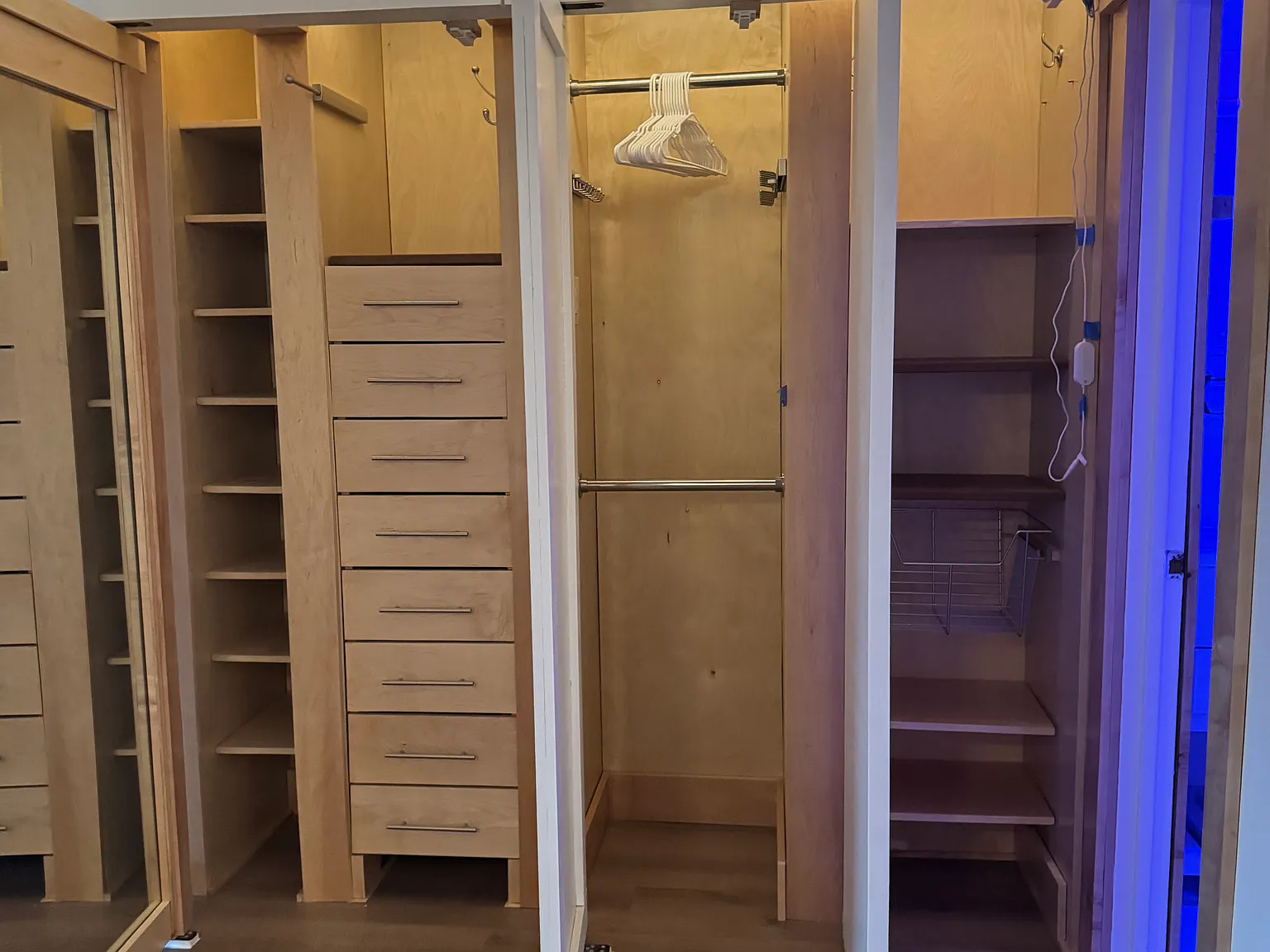 Studio, 550 sqft, $2,475 — Photo 2