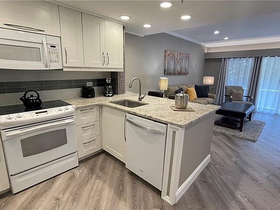 3rd image of 36750 Us Highway 19 Unit 21-208