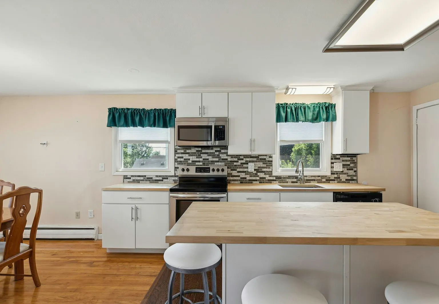 817 Winton Street, Unit 1 — Photo 4