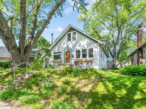 441 Saratoga St S, Saint Paul, MN 55105