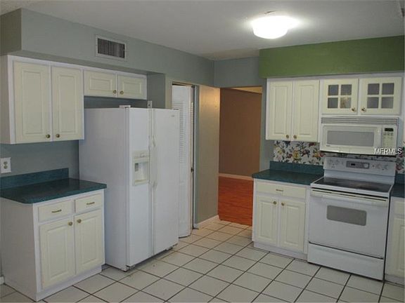 5th image of 6622 Reef Cir
