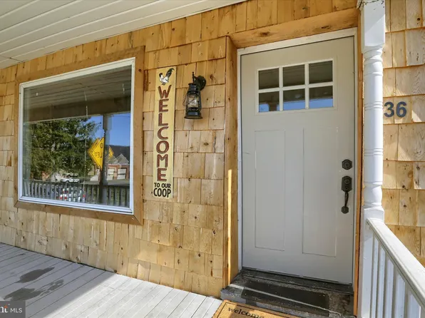 36 N High St, Millerstown, PA 17062