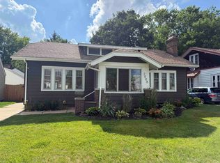 2008 Melrose St, Rockford, IL 61103