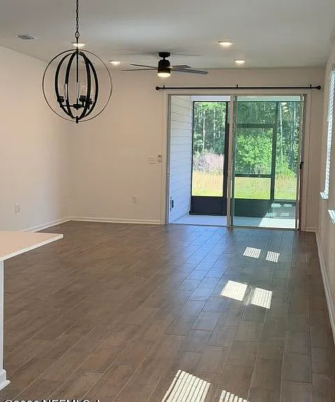 915 Cedar Slough Dr — Photo 10