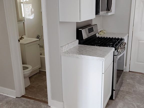 4th image of 510 Hendricks St