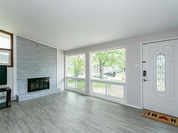 5th image of 1436 Trelane Ave
