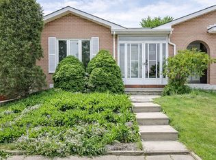 3474 Galena Cres, Mississauga, ON L5A 3L8