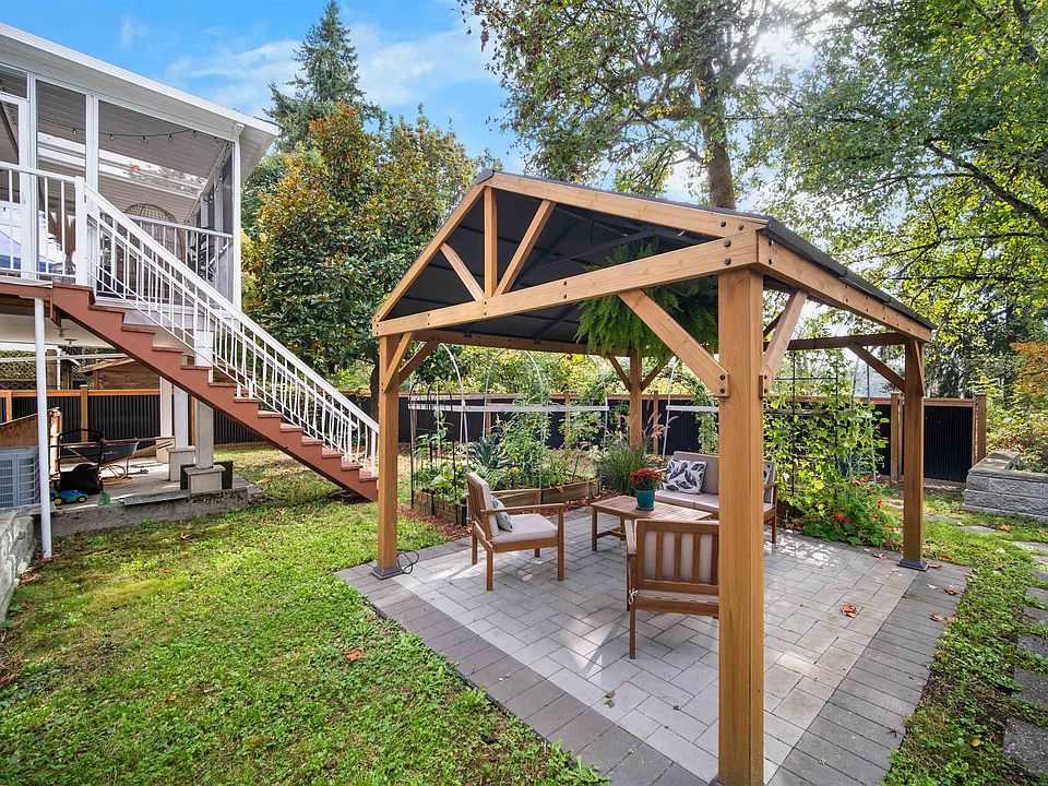 1st image of 23659 Tamarack Ln