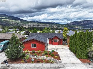 2912 Eugene Ave, Hood River, OR 97031