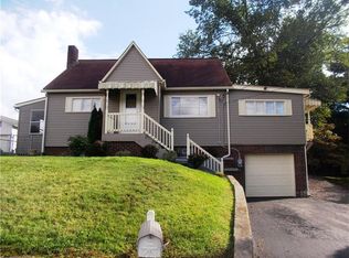118 Main Ave, New Brighton, PA