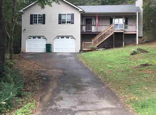 71 Oak Hill Dr NE, White, GA 30184