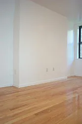 Rented by Tower Brokerage