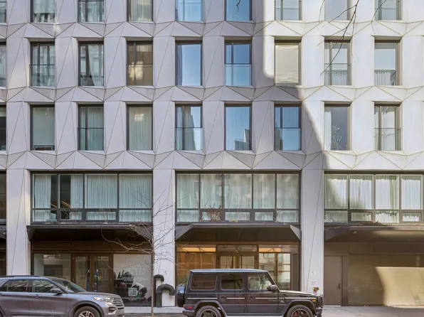 215 West 28th Street 11D image 16 of 16